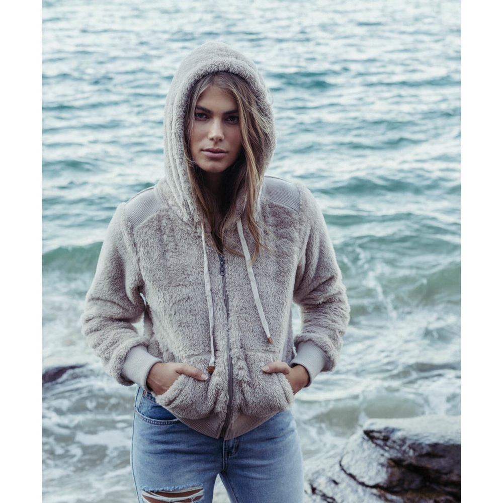 Billabong • Cozy Down Polar Fleece Jacket ❄️